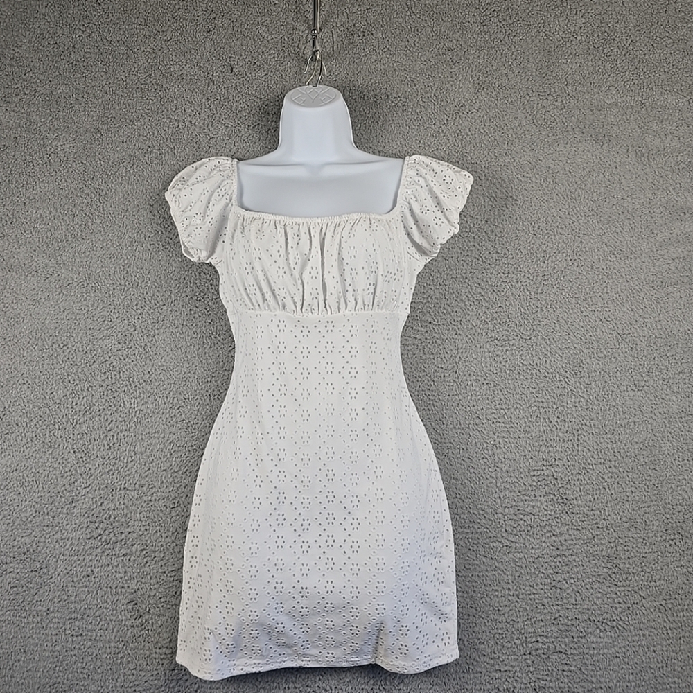 Faded Rose Dress White Size M Boat Neckline